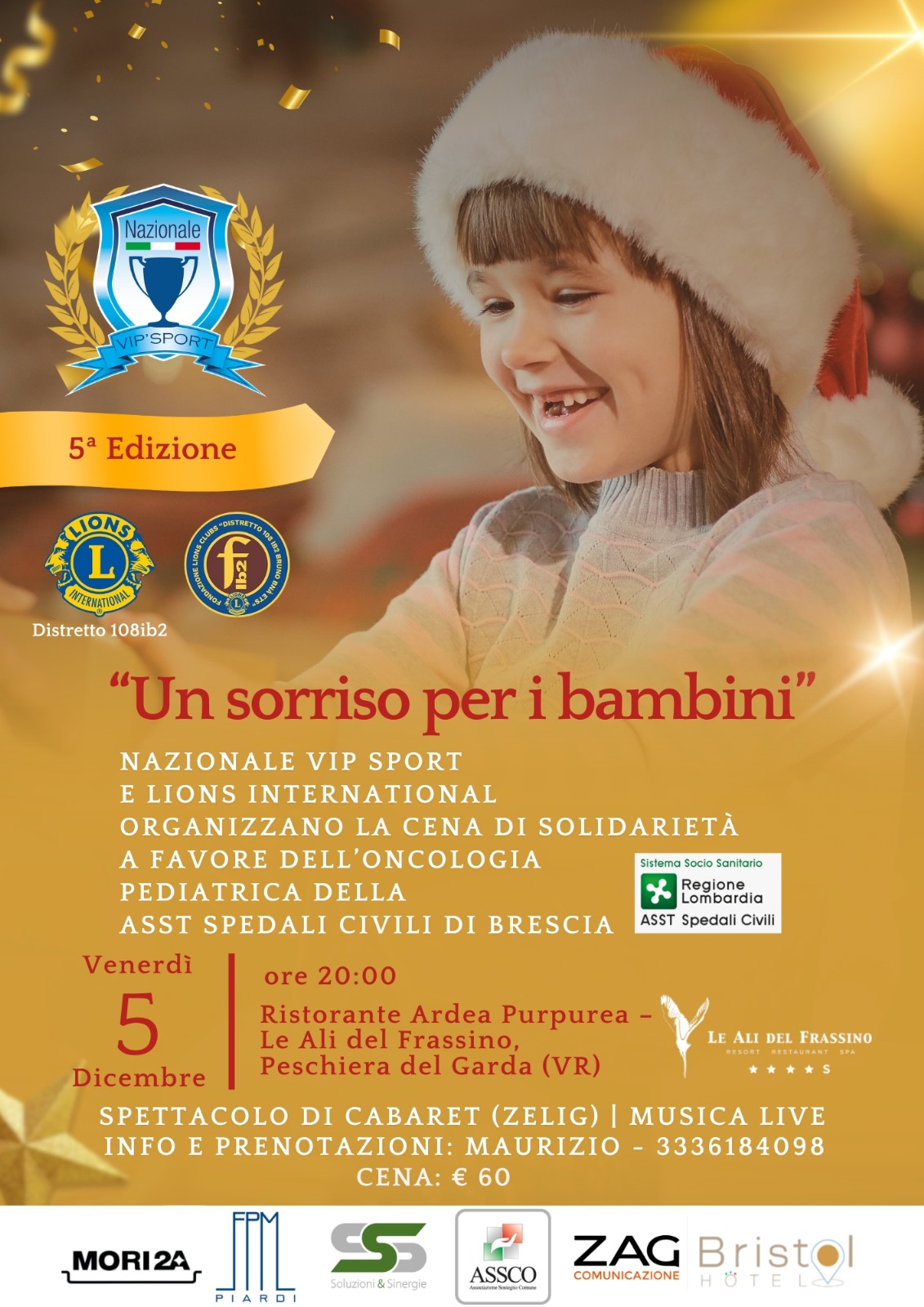 locandina per l'evento u sorriso per i bambini 2025 dove viene rappresentata una bambina sorridente con il cappello di natale